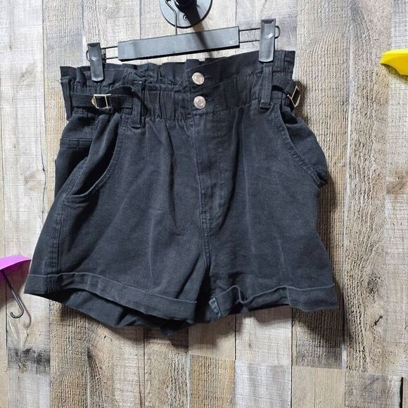 5/$25 Bershka Black Denim Paperbag Shorts - Picture 1 of 4